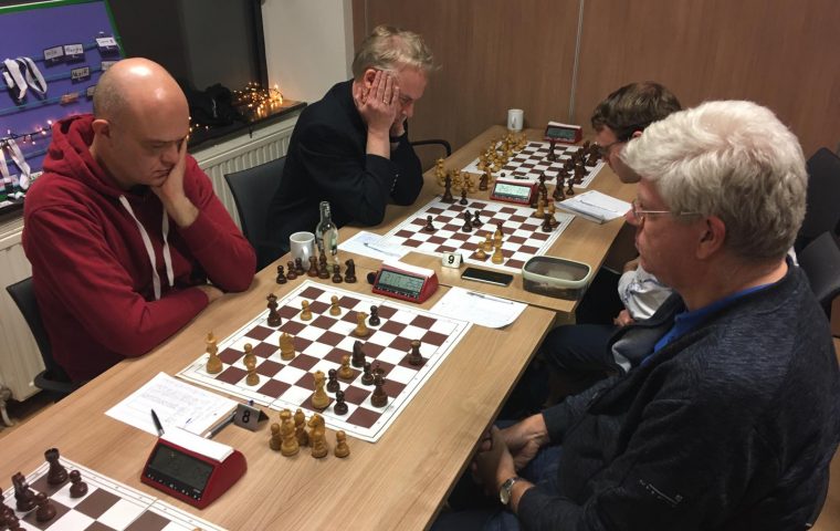 Winst mooi cadeau voor jarige Jan Timman