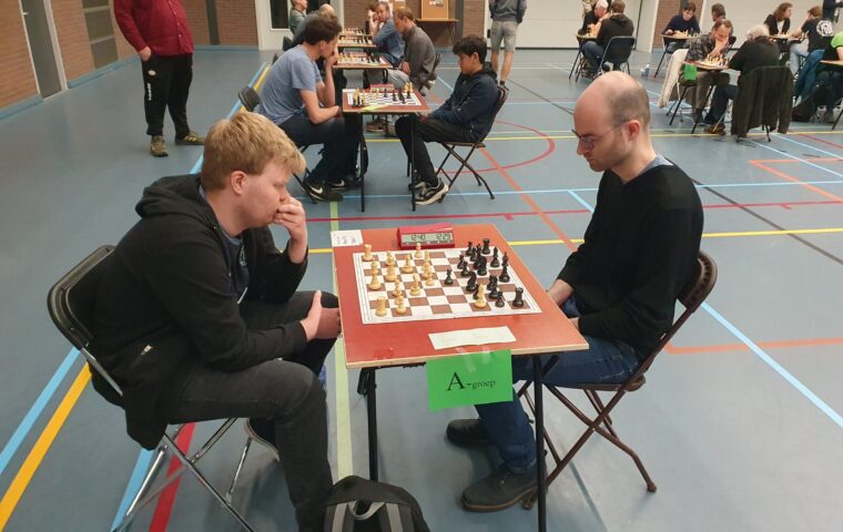 Thomas Beerdsen wint Bevrijdingsschaaktoernooi